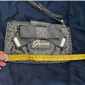 Guess Laurita Mini Clutch Bag Women's Wristlet With Strap